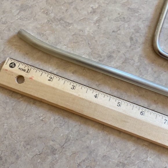 Metal pants hangars. (11) you get all. - Picture 5 of 5